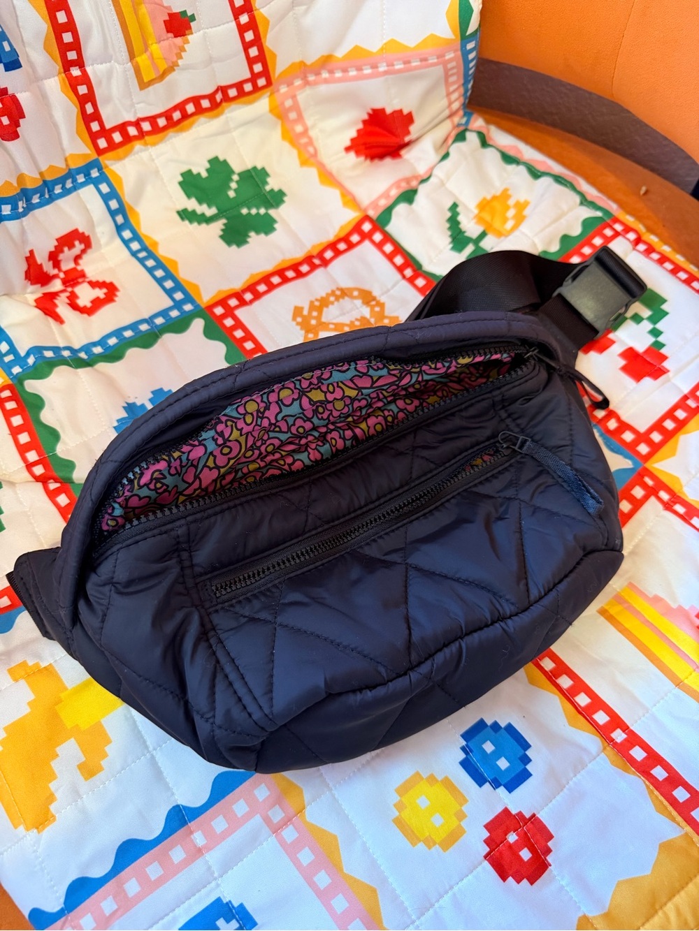 Vera Bradley - Featherweight Portnoy Belt Bag, Moonless Night